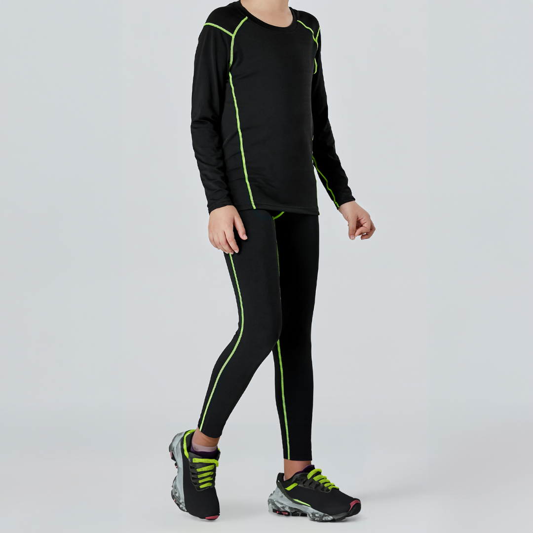 キッズ用 ベースレイヤー セット フリース裏地 暖かく 肌にフィット 長袖シャツとボディパンツ 保温性抜群 軽量 動きやすい 室内外兼用 冬の外出に最適