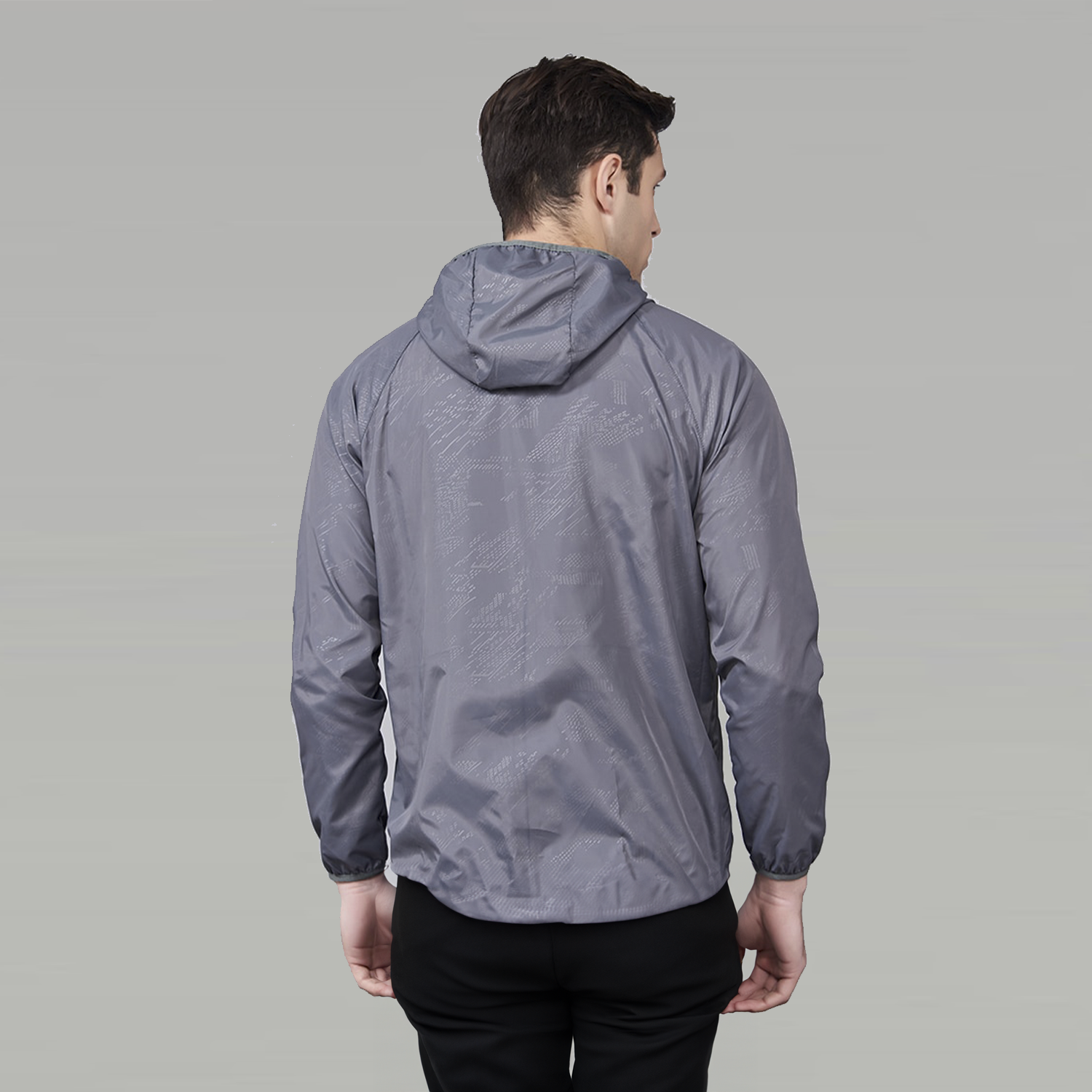 メンズ防水ウィンドブレーカー UVプロテクション 通気性 折りたたみ調整フード アウトドア向け 高機能 防風 快適 軽量設計 男性用 機能性抜群
