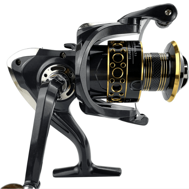 【2026年最新プロ仕様】圧倒的な巻き心地。Sakamping Gold Sharking 高性能スピニングリール | 驚異のドラグ力・超スムーズな回転 | 黄金の輝きと高耐久性を両立 | 海釣り・淡水・遠投に最適 | 今だけ1年保証付